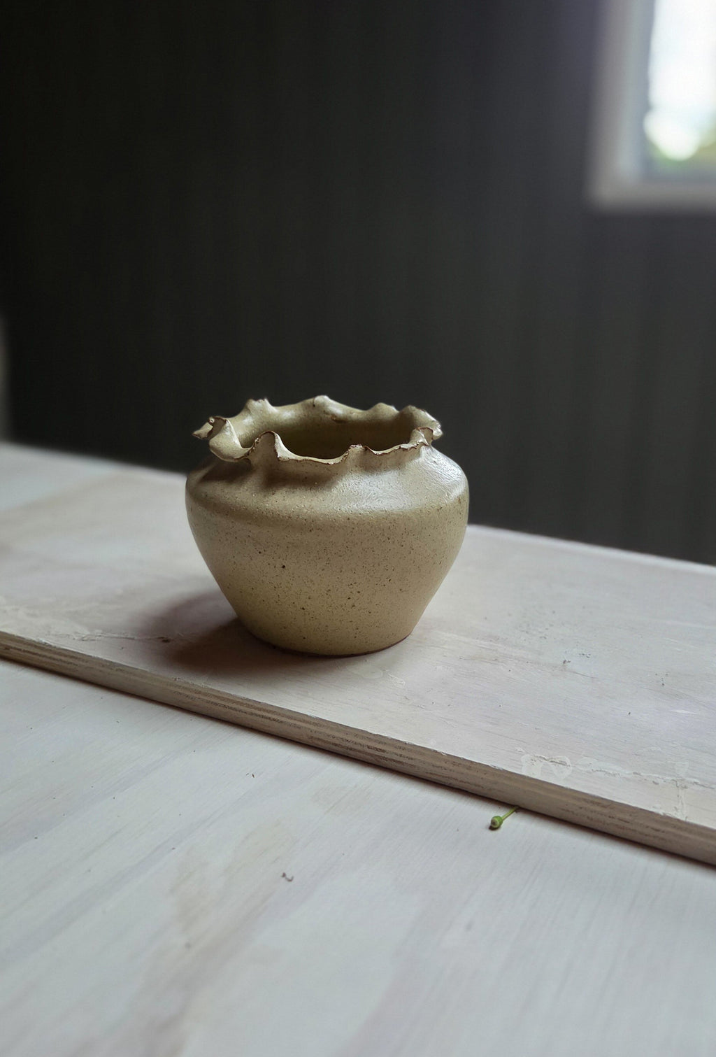 Ruffle Vase #2 - Flax