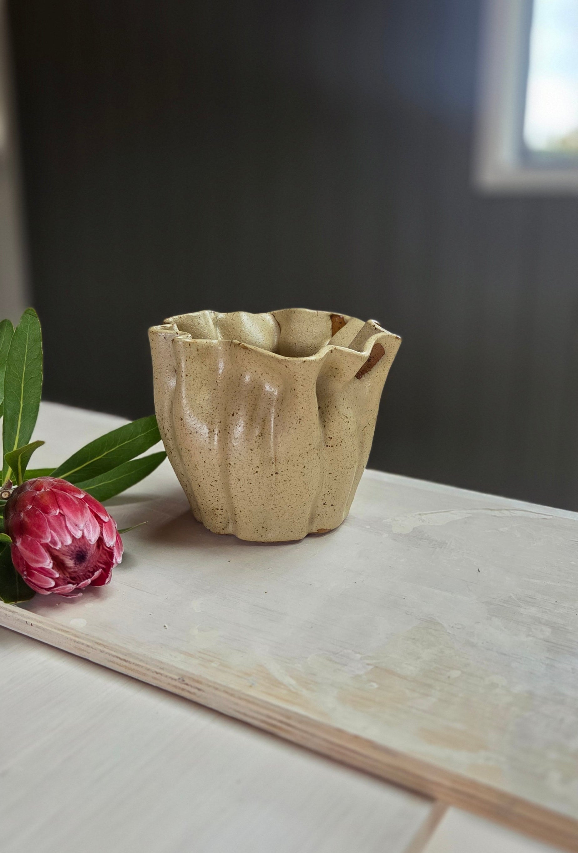 Ruffle Vase - Flax
