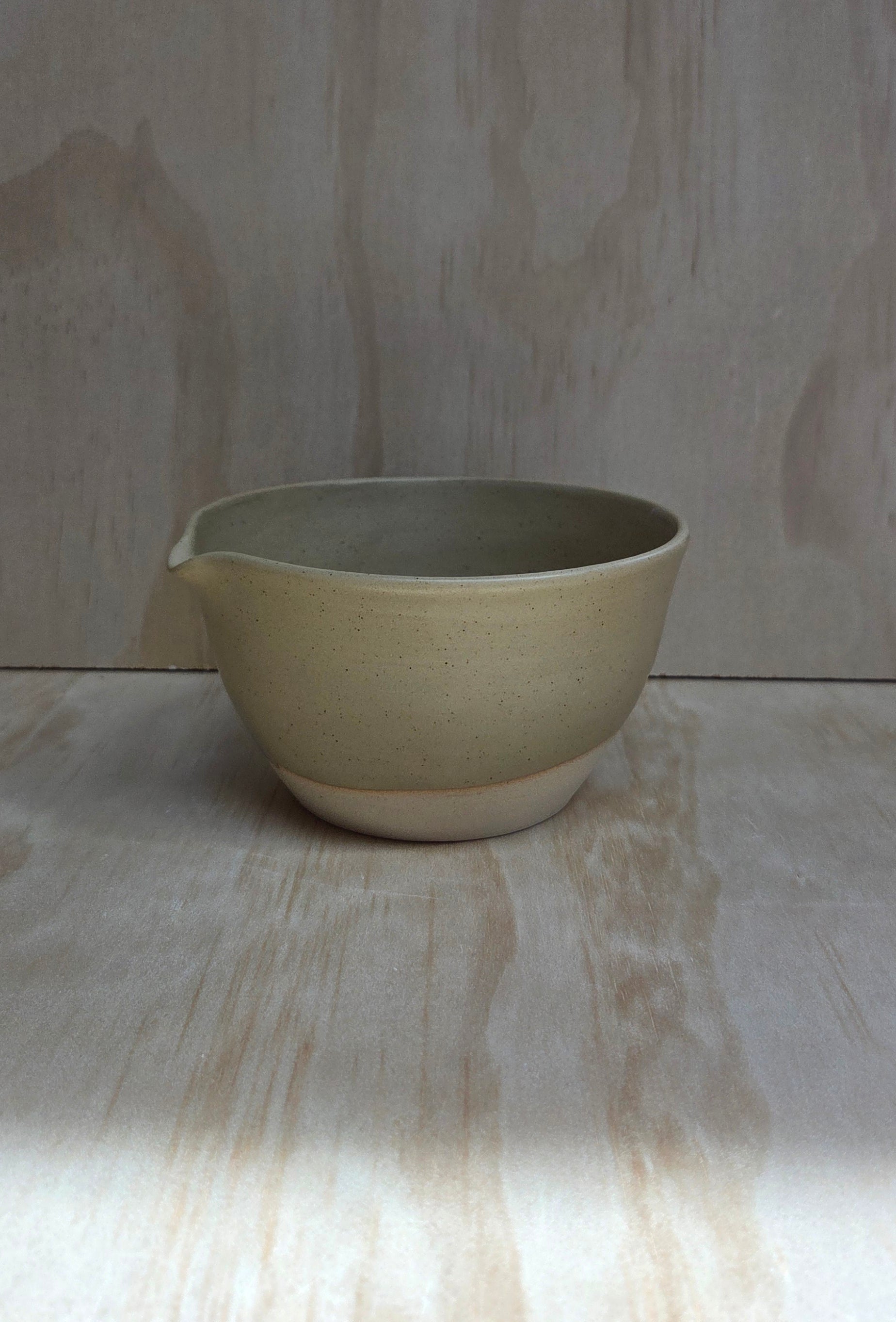 The Pourer Bowl - Flax