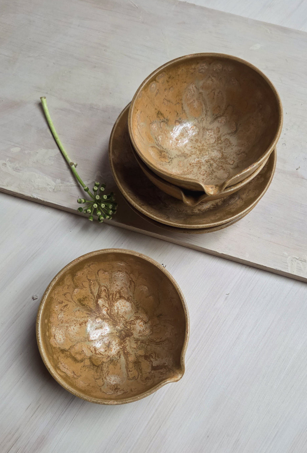 The Pourer Bowl - Burnished Honey